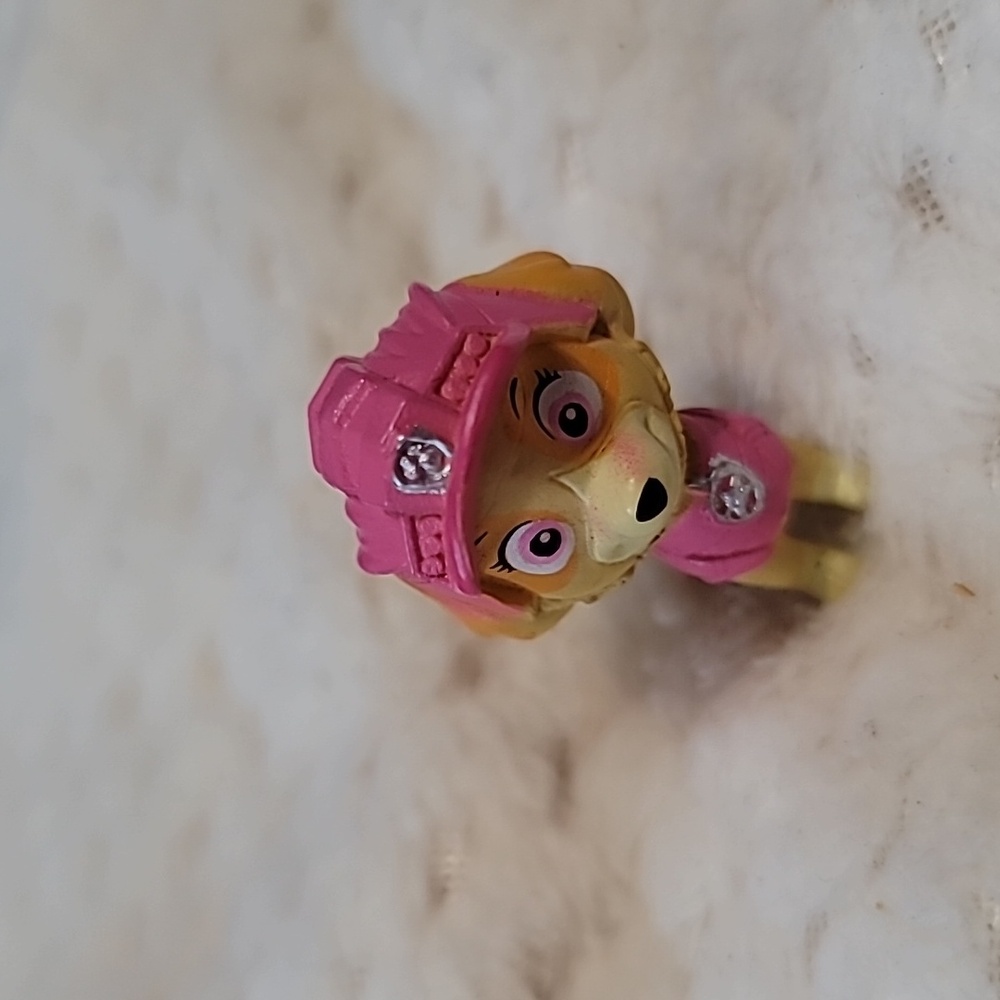 SKYE Paw Patrol Figure 1.5 Mini Police Pup Action Figure